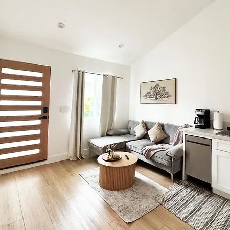 Cozy 2Br Escape In West La - Cm-Hh Villa